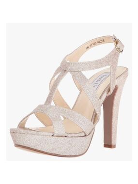 Touch Ups‎ Heels Size 8.5 champagne